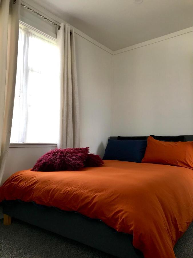 Bright & Comfy Stay In Newly Renovated Home With Parking Auckland Exterior foto